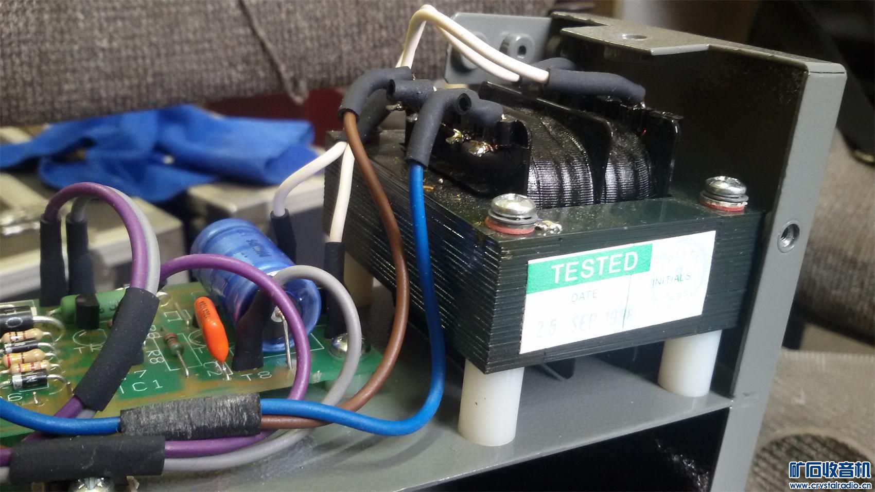 一个特别进口机框、进口电源模块2个,3件东西