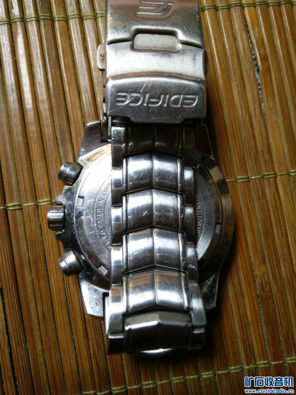 盘录像机,开关电源,多个空气开关,还有不认识的