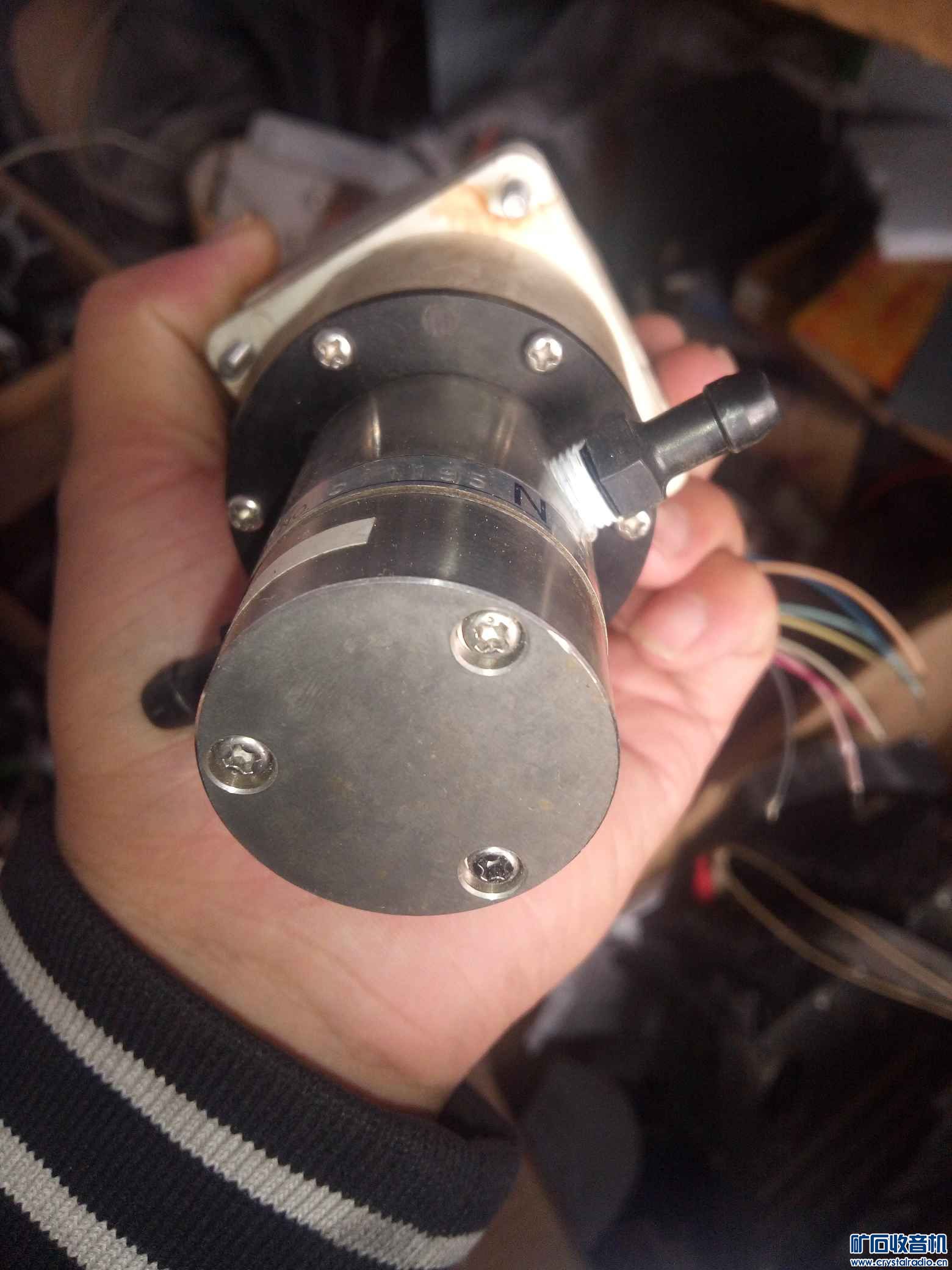 丝杆滑台 激光管等不知道进口的 东西 松下 功放