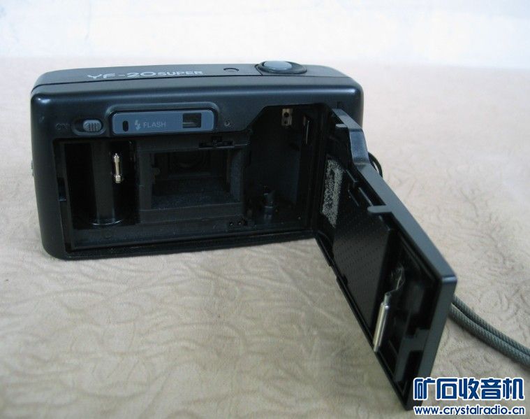 新手怎么选理光相机 084409e8d6yqkqy8yk11ky.jpg