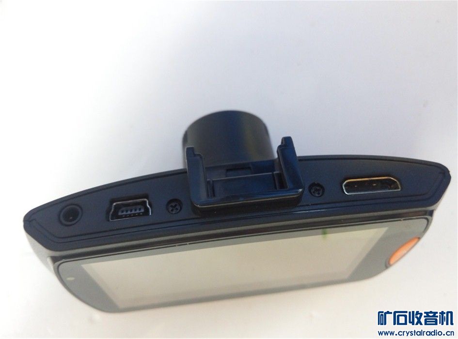 世嘉游戏机、双筒望远镜、BOSE\德生收音机