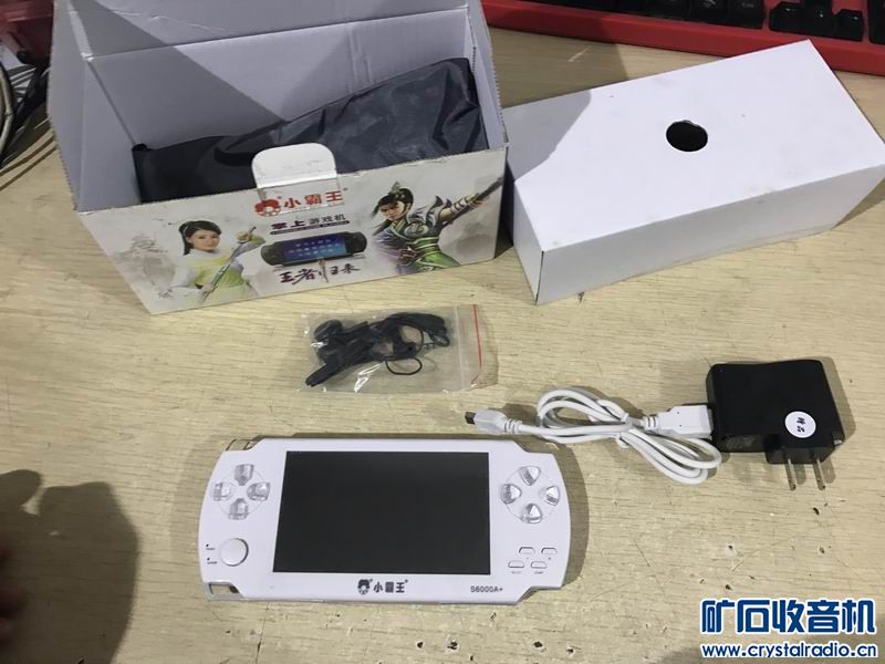 漫步者 投影仪 索尼手柄 游戏机 效果器 - 〓器材