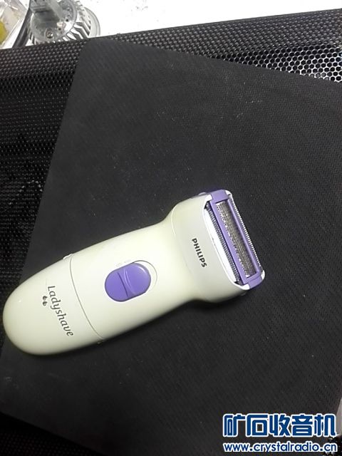 森海耳塞飞利浦剃毛刀通用电视架四路硬盘录像