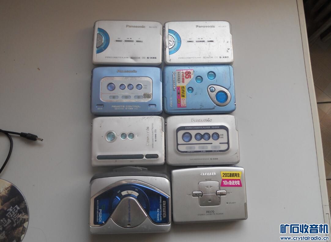 一些索尼、爱华、东芝、松下等磁带cd随身听