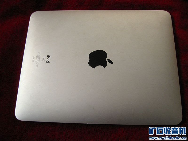 【280元不包邮】一台充电屏幕直闪,充不进去电