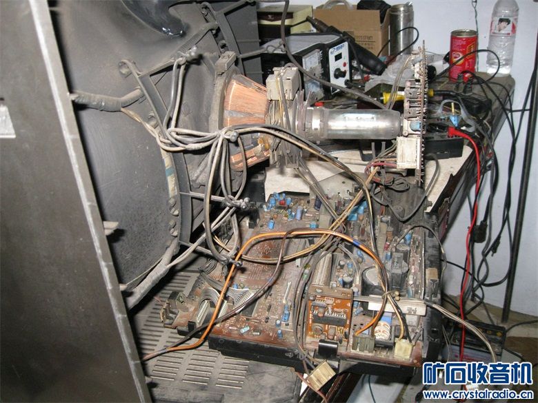 索尼kv2181-dc电视机不开机!求助高手指点