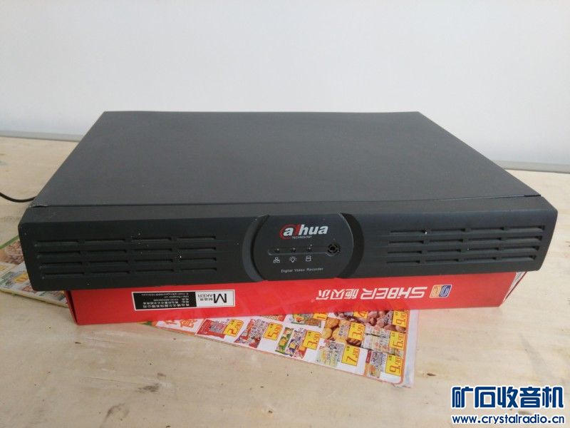 大华硬盘录像机 D -LINK16口交换机 - 〓器材友