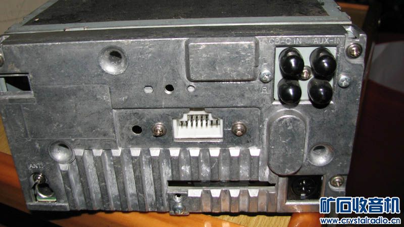 松下代工帕拉丁原车机车载CD、奔驰卡带机 -