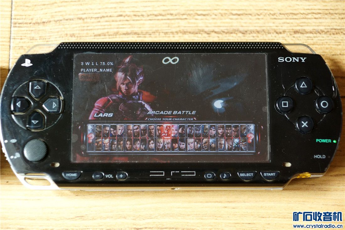 黑色PSP1000,4G记忆棒,线断了修过的原装充