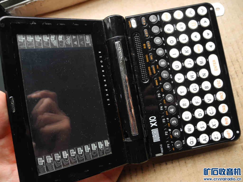 235移动硬盘2T、卡西欧钛表、索尼F717、福