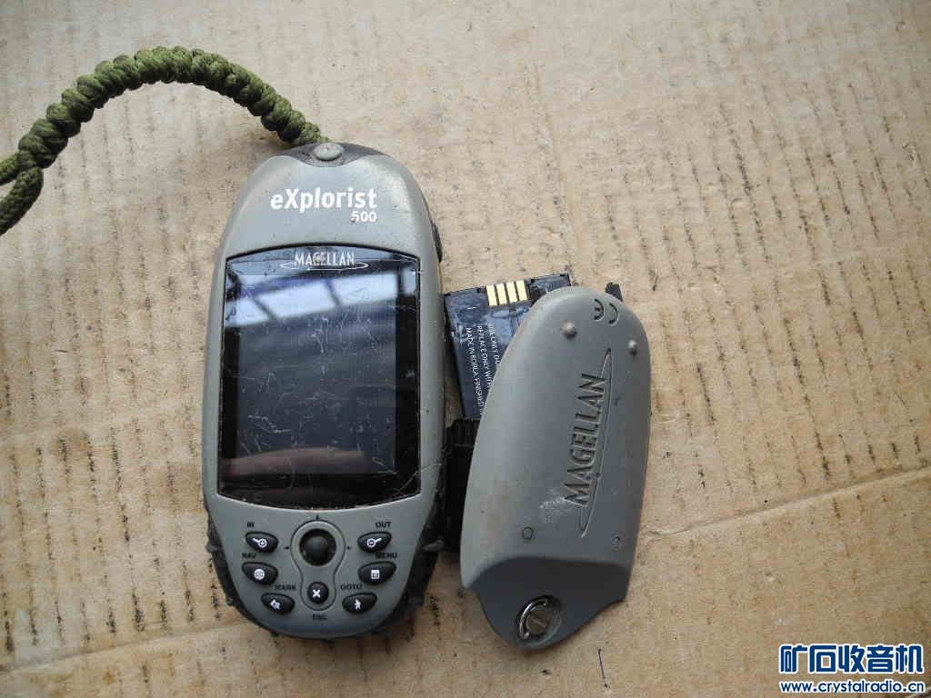 255索尼R1怪兽级相机、钳表、JBL音箱、MD