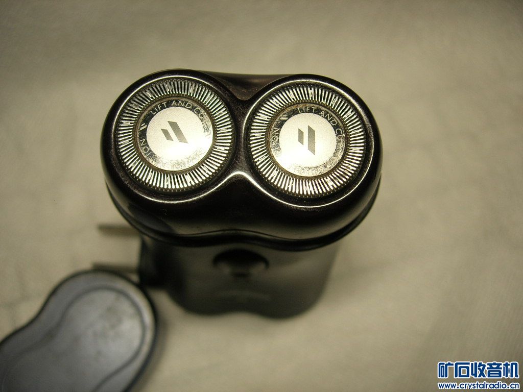 古董软盘数码相机 微软游戏配件 JBL小音响 高