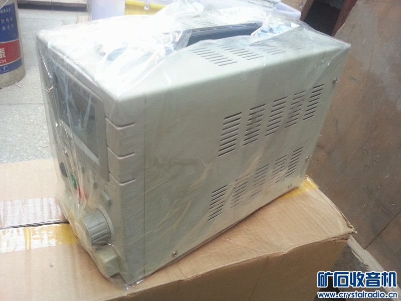 出水泥电阻、电阻箱、电源、接线架等 - 〓器材