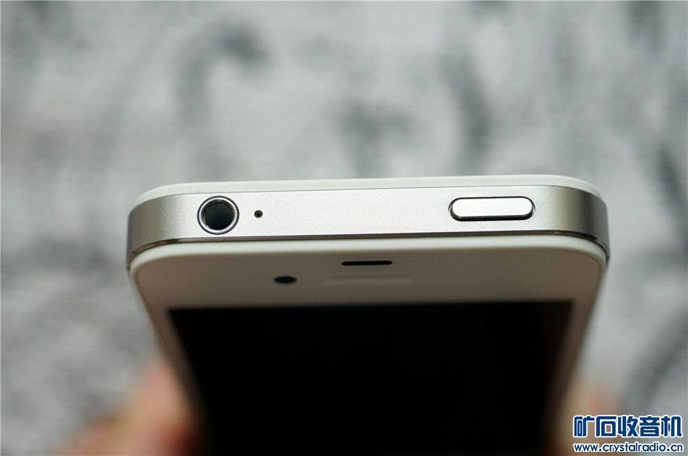 IPAD 1 64G 插卡版,屏幕碎。苹果4黑色的无ID