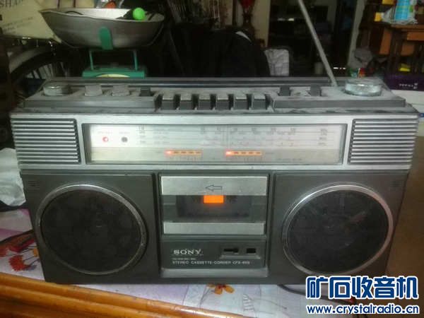 100元出一台漂亮索尼收录机 - 〓器材友情交换