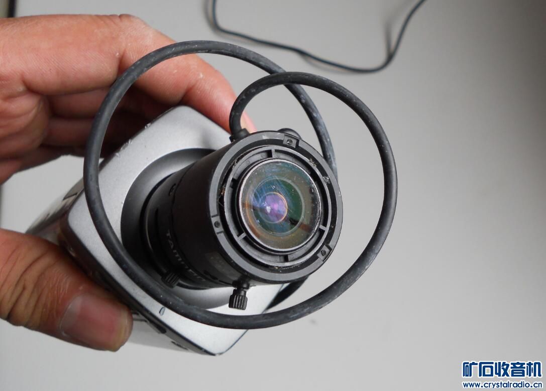 驱 很新收录机 喇叭 插卡 手柄 苹果电源 维修灯