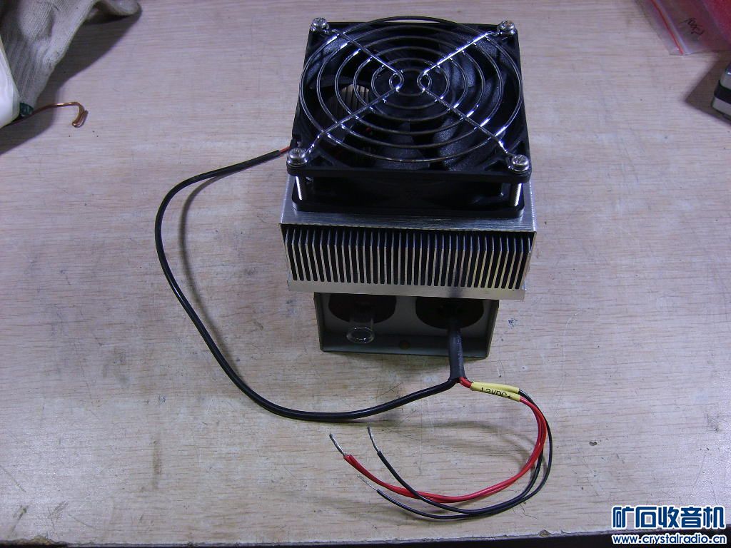 TD半导体除湿机,二手百灵达小型调音台,长江F