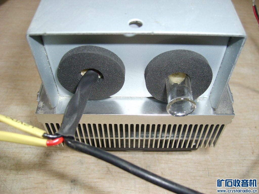 TD半导体除湿机,二手百灵达小型调音台,长江F