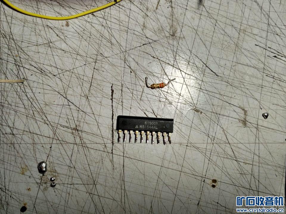 夏普800收录机无声及一个声道音量很小的维修