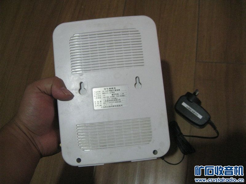 成色非常新的WAT902H夜视摄像头 。信号满格