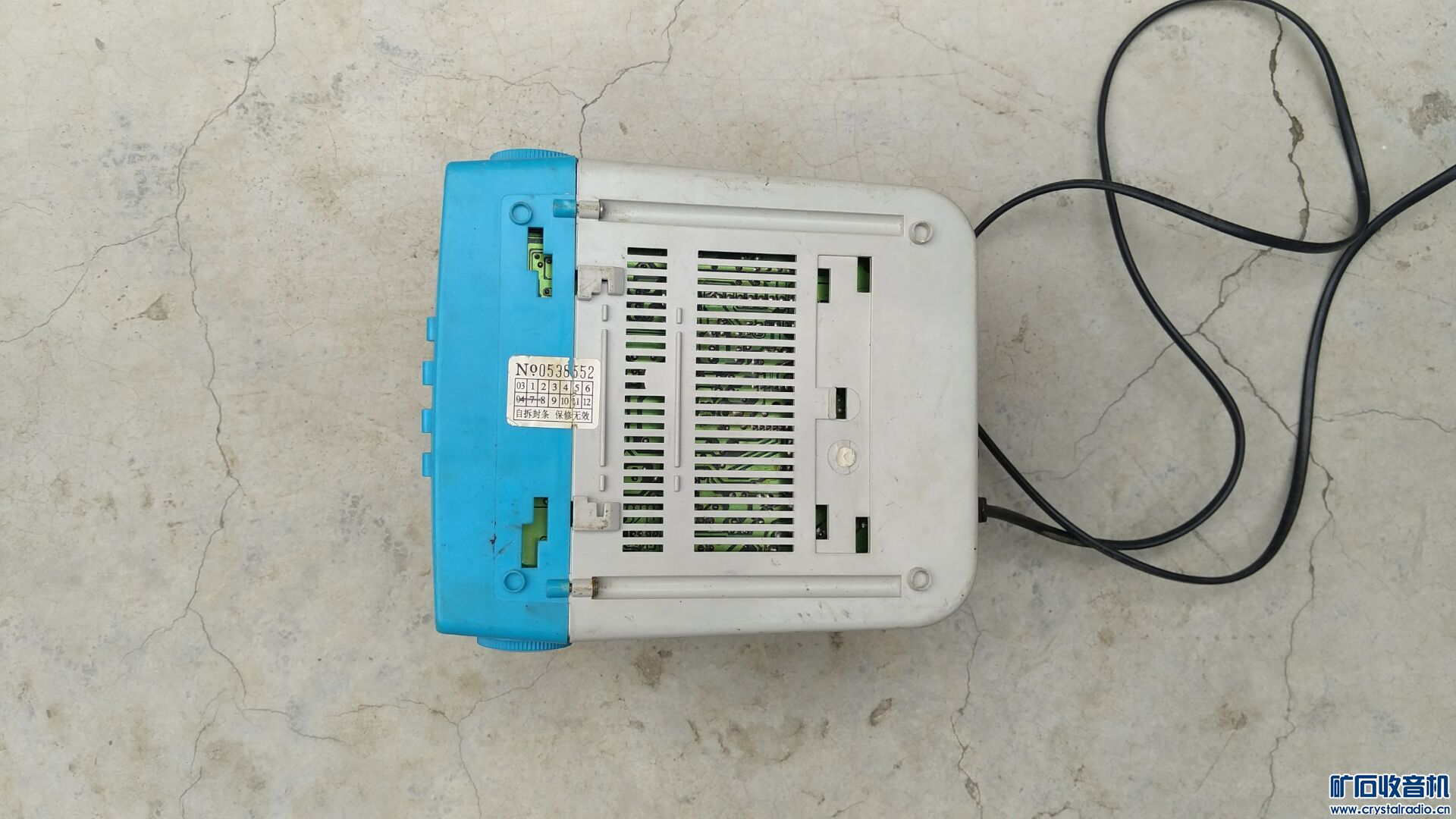 法派功放,频率计,5.5寸黑白电视机,新科VCD配