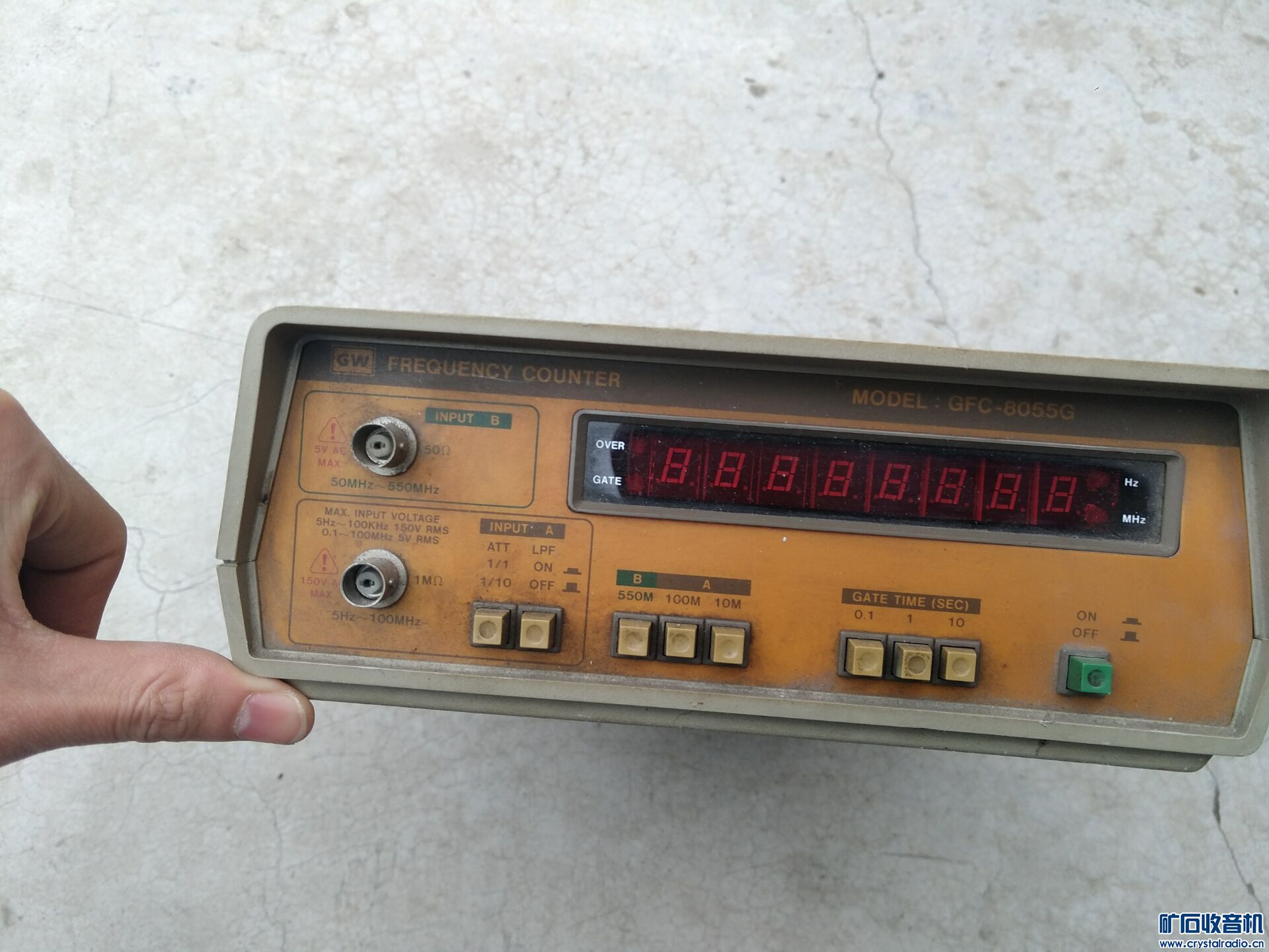 法派功放,频率计,5.5寸黑白电视机,新科VCD配