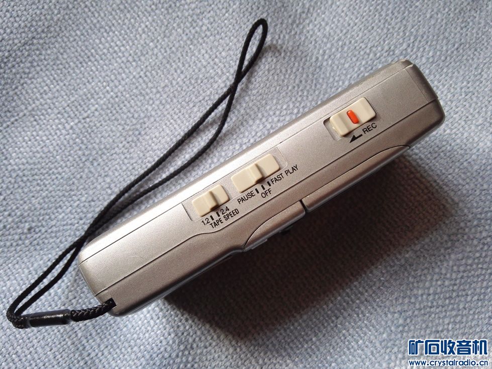 飞利浦466收音机 测温枪 建伍CD随身听 采访机