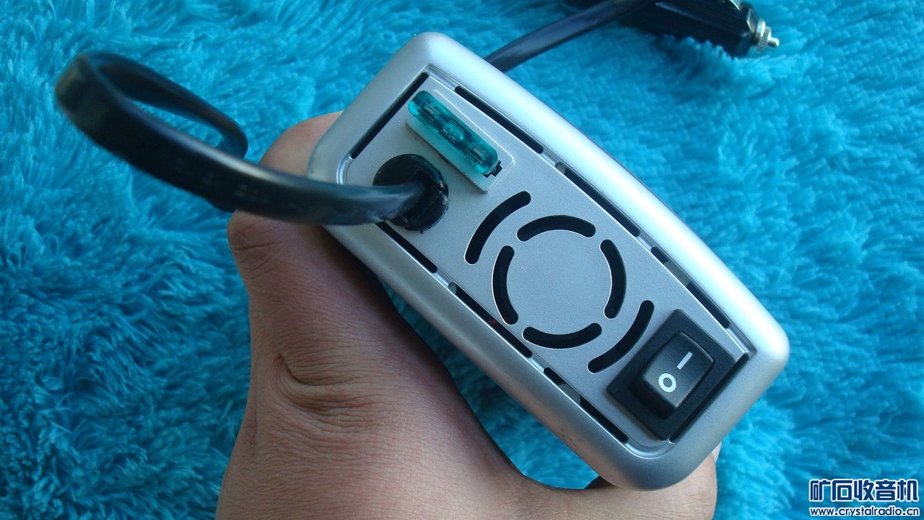 12 sony高级相机 贝尔金逆变 电子狗 小电视 苹