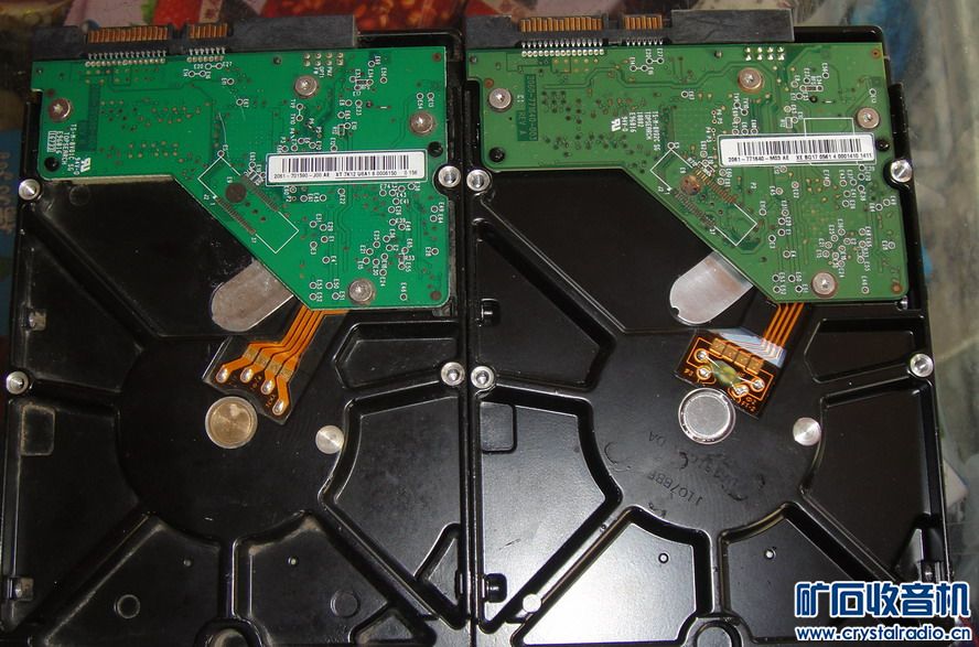 2块1TB硬盘,单位拆机的,安装后不认盘,每块38