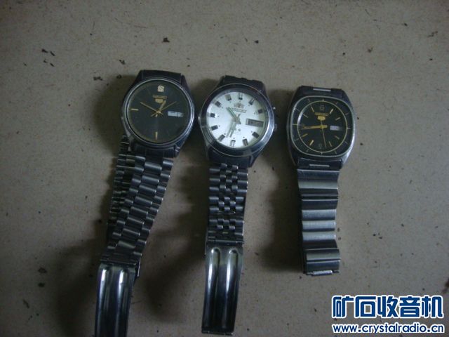 2个德生9700DX收音机+3个日本机芯自动机械