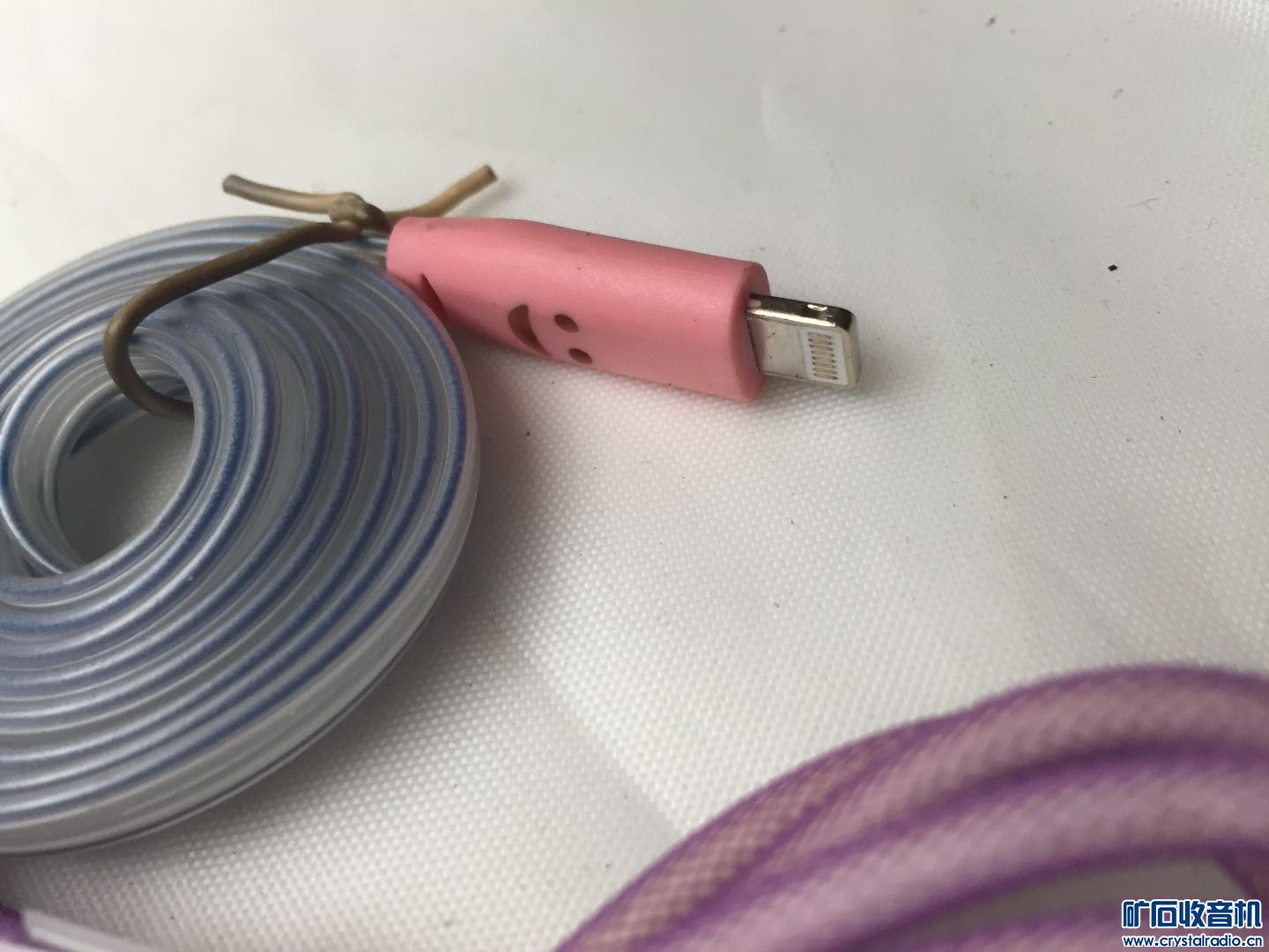 特价苹果手机充电线,耳机,蓝牙模块拆件,手电筒