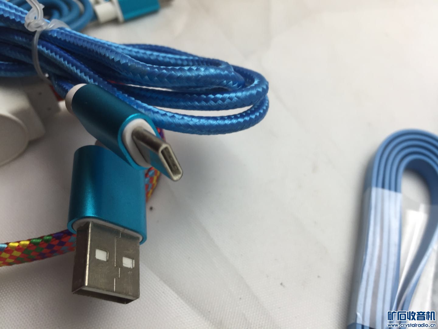 特价苹果手机充电线,耳机,蓝牙模块拆件,手电筒