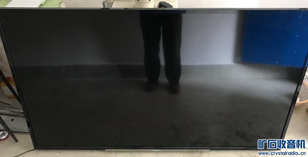 索尼70寸超薄LED智能液晶电视机和TCL 65寸