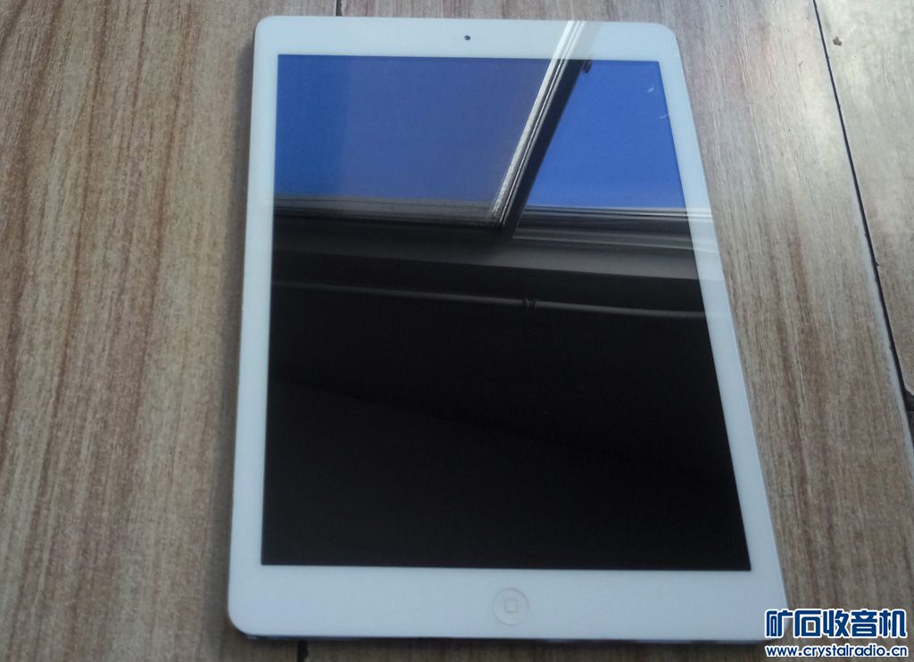 ipad air2和ipad5代对比 220858gnf8wfs8p358fgqi.jpg