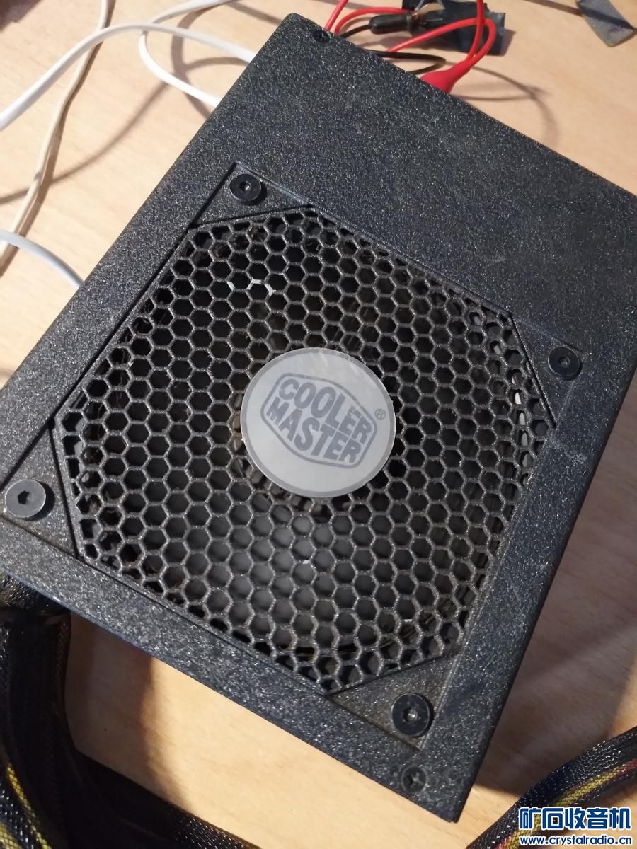 苹果5手机 麦博5.1电脑功放 固态硬盘 任天堂D