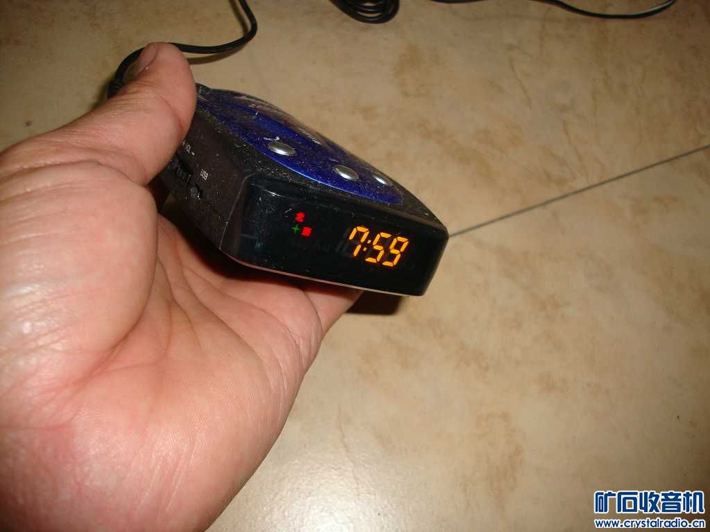 富士小电脑 艾肯声卡 根德收音机索尼硬盘摄像