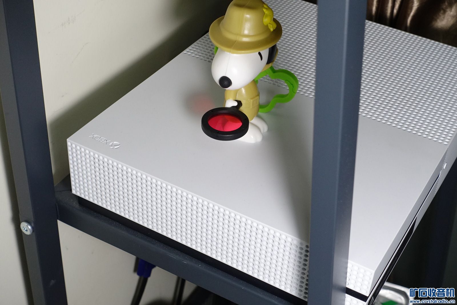 朋友出台99新原包装已经解锁国行Xbox one s 