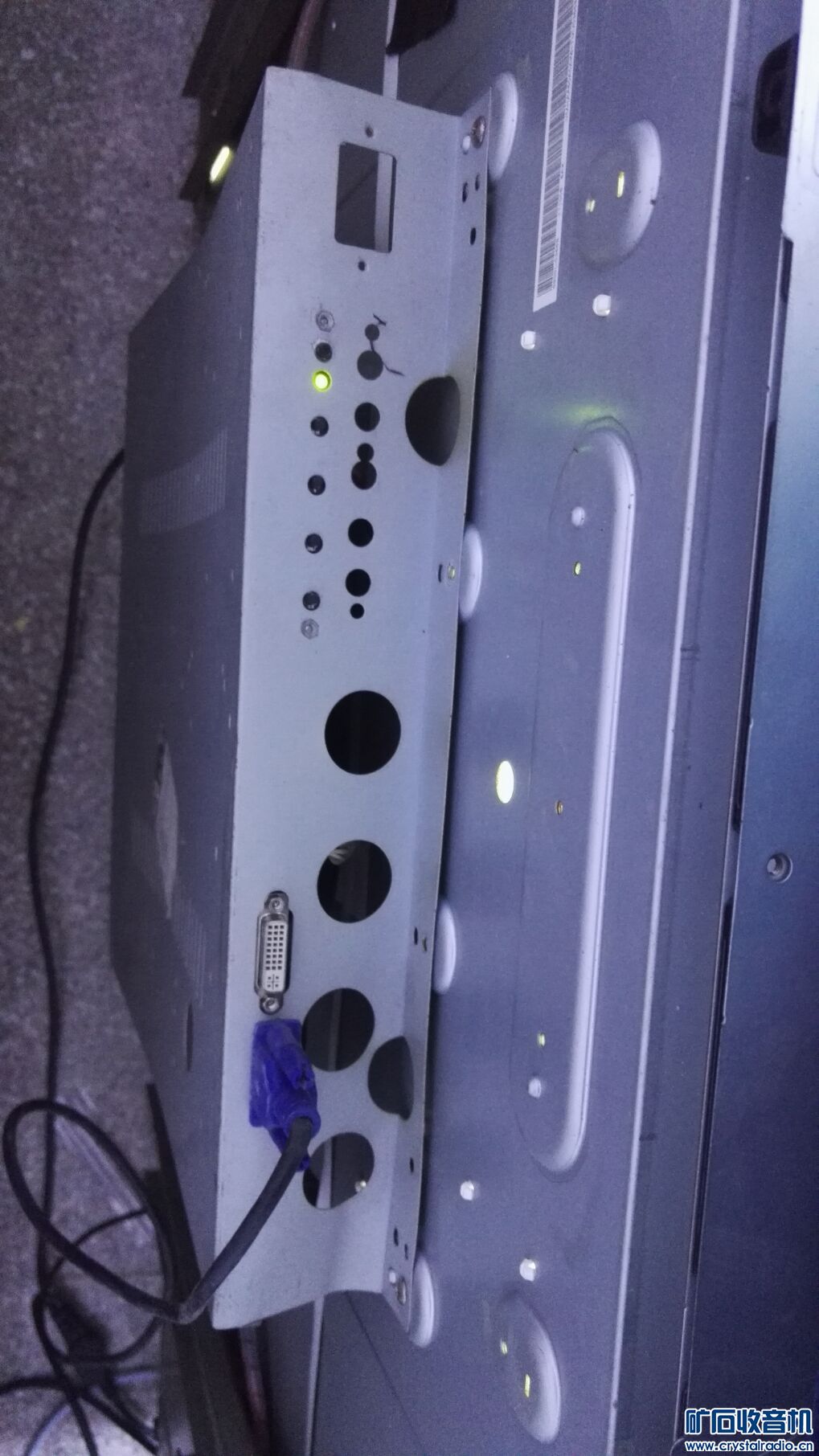 LG55寸游戏机液晶显示器 加联想品牌主机G16