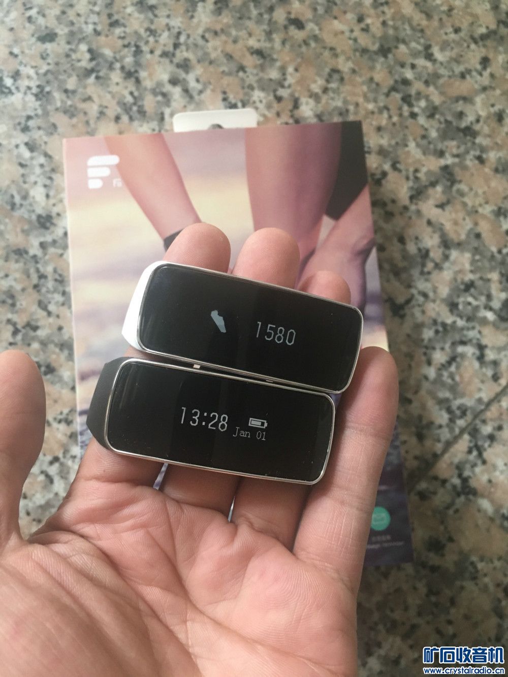 智能蓝牙手环,抬手亮屏,来电提醒消息提醒等功