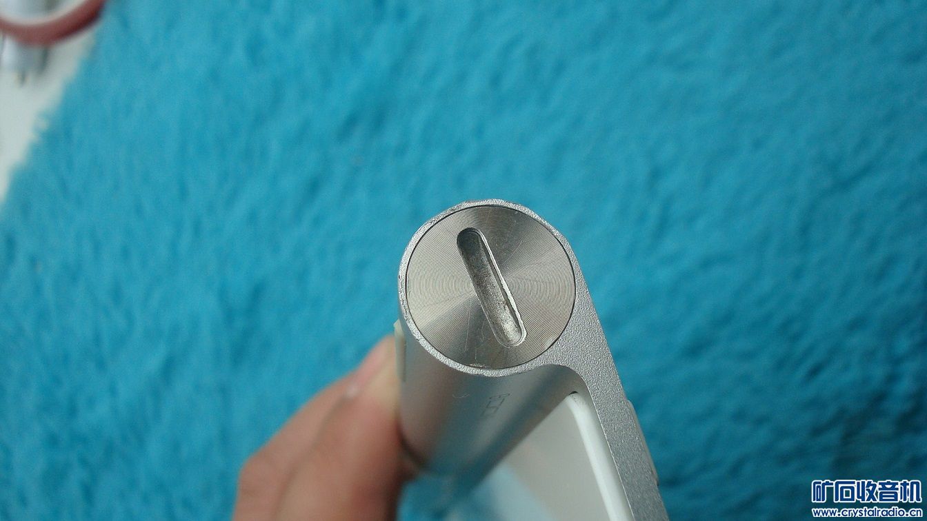 8 sony旗舰相机 大麦路由 苹果蓝牙键盘 博朗剃