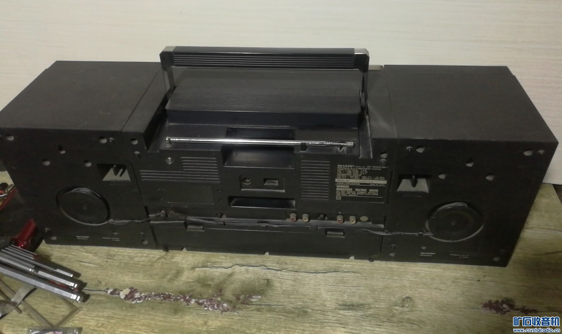 日本掌上游戏机,JBL监听音箱,夏普900收录机