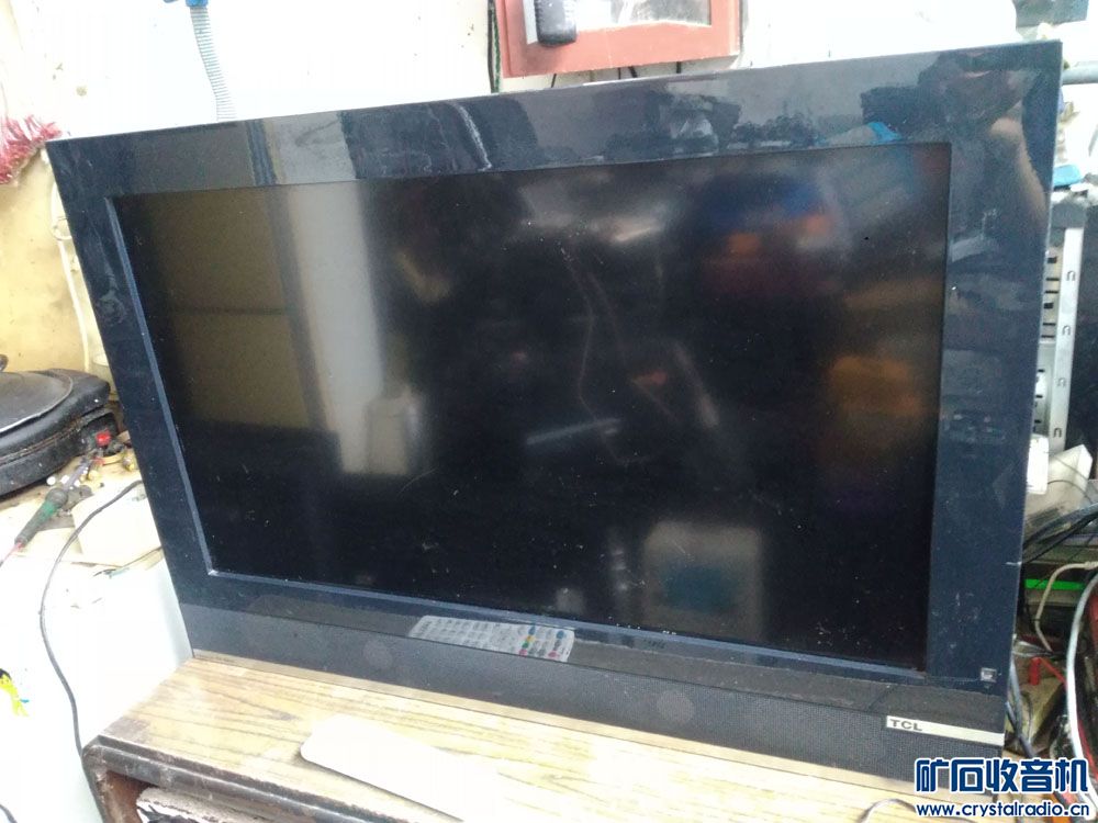 出32寸TCl电视,小洗衣机,水冷扇,海信移动DVD