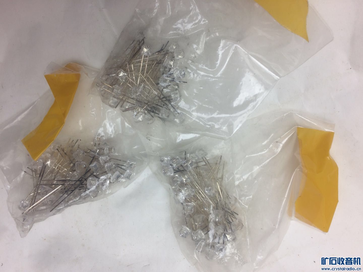 LED灯,小散热扇,安卓充电线,耳机,车用手机架,