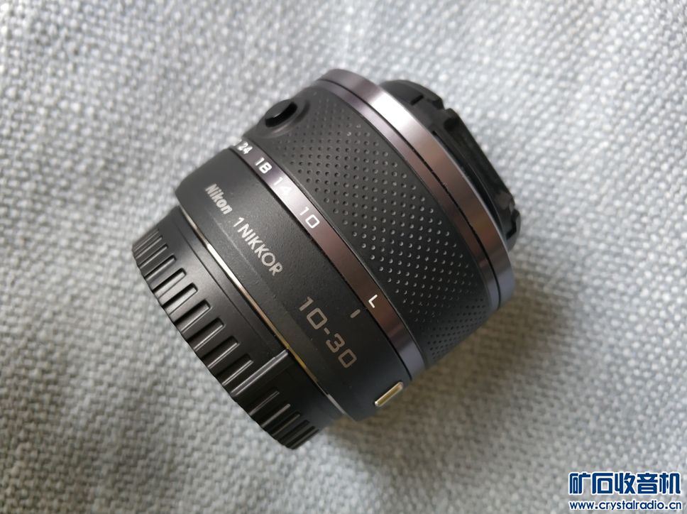 苹果iPod SONY长焦相机 机械键盘 智能手表 尼