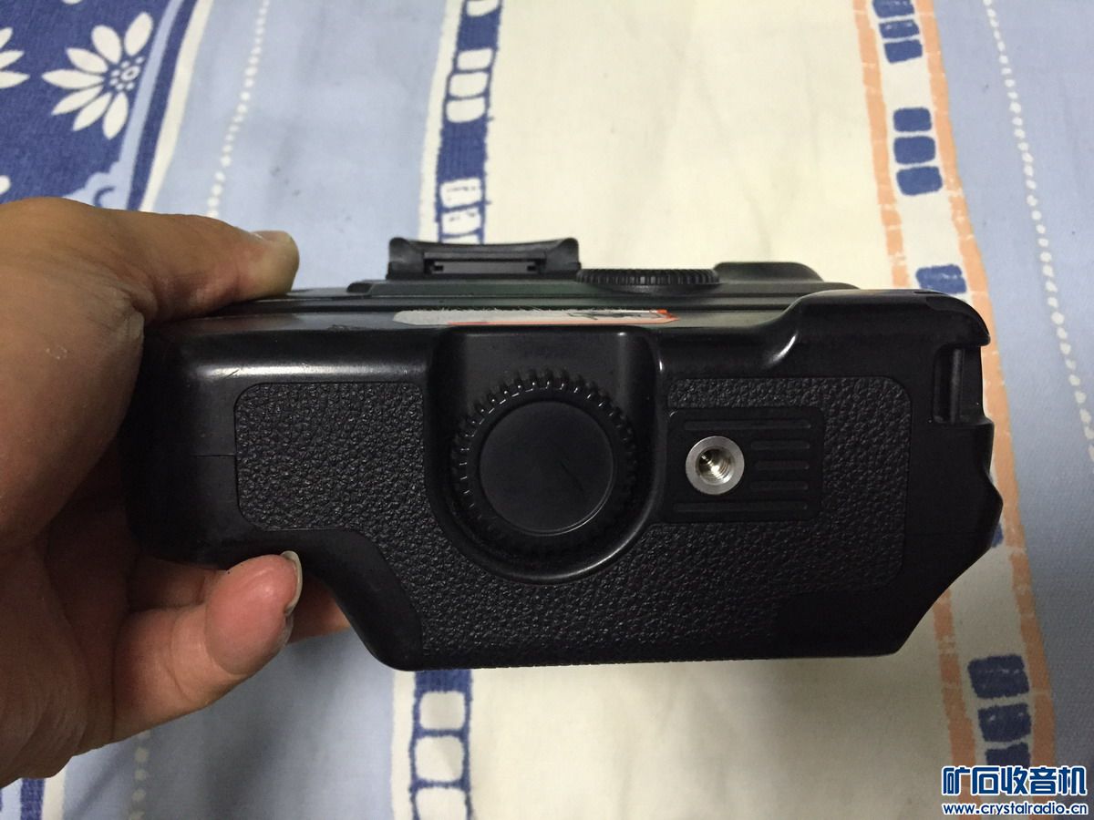 三个相机 经典佳能 EOS 50E 胶卷 还有SONY 