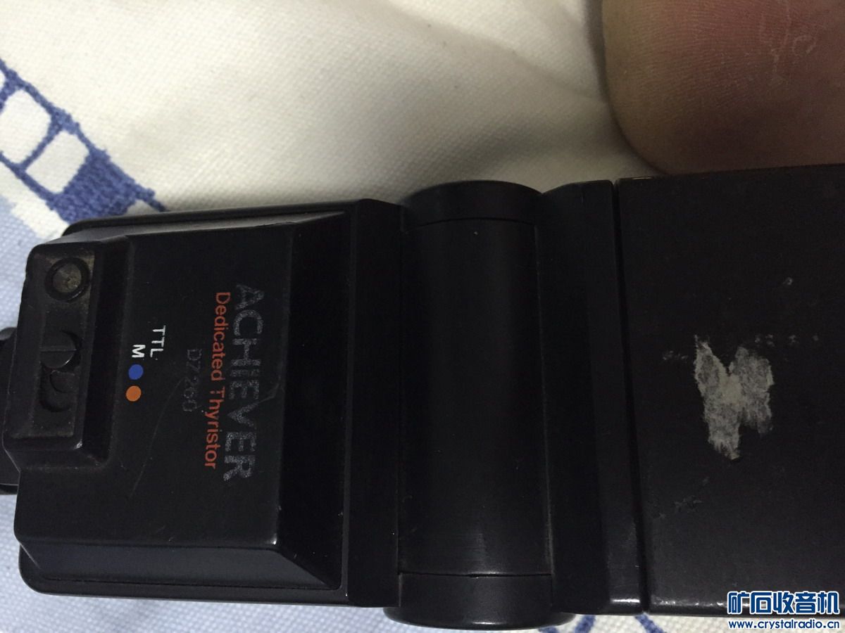 三个相机 经典佳能 EOS 50E 胶卷 还有SONY 