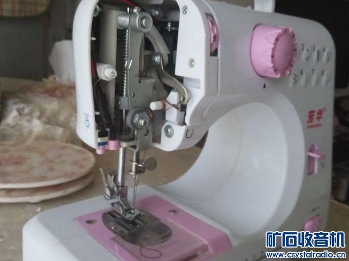 缝纫机怎么换油 162113kl3j4lglpll3w33t.jpg