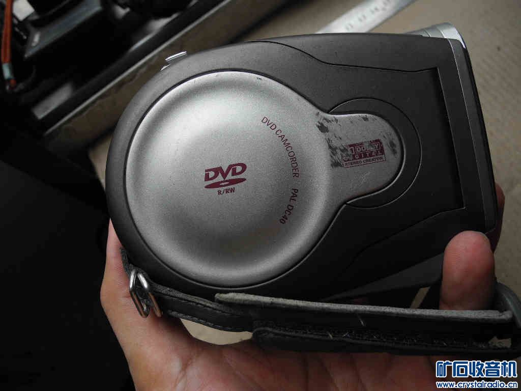 552戴尔平板、佳能DVD摄像机、运动表、尼康