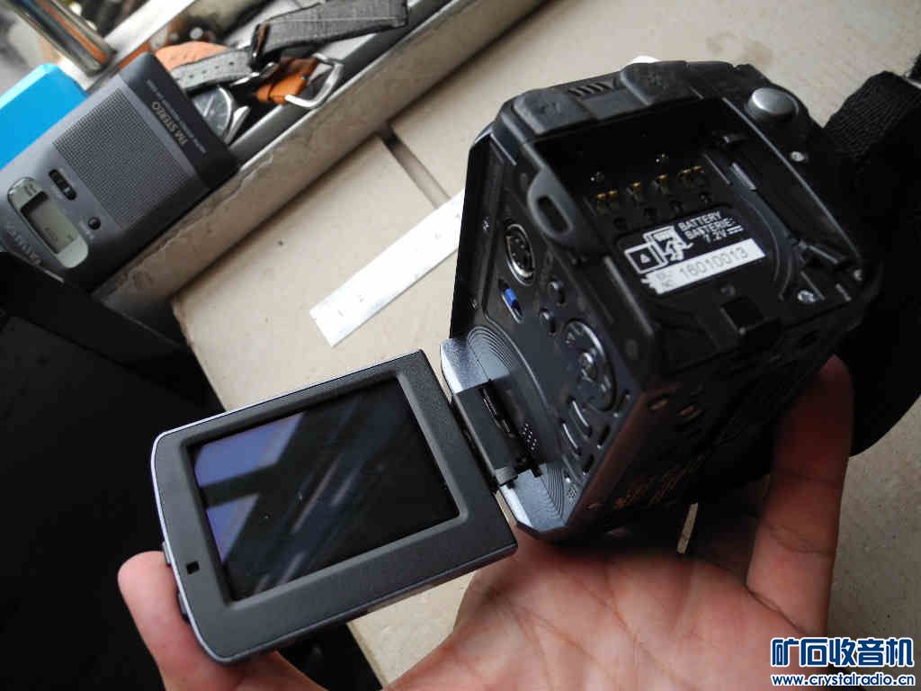 1000G大移动硬盘、声卡、大蓝牙、小天才、爱