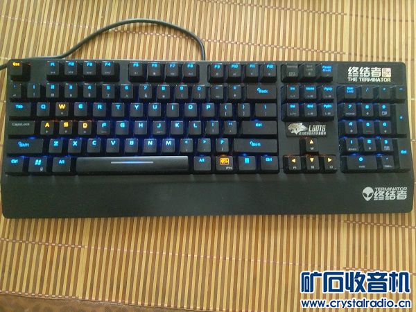 终结者机械键盘 183633wk5vib5weinel1fv.jpg